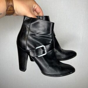Cole Haan Black Leather Heeled Ankle Boots Buckle Accents‎ Pointed Toe Size 9